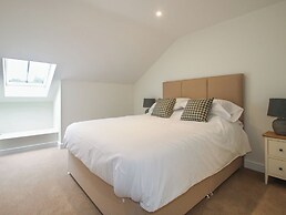 Doncaster Cottage