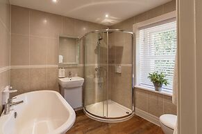 Leathes Head Country House