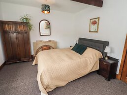 Honeysuckle Cottage