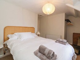 Little Lemhill Farm Cottage