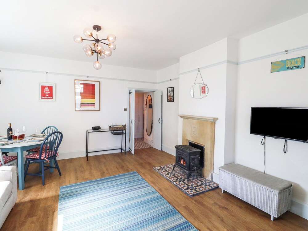 Goldhurst Apartment