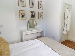 Ivy Cottage