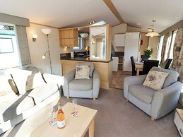 Lodge 2