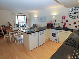 14 Neptune House