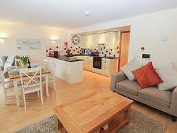 14 Neptune House