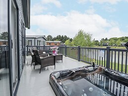 Sunset Lodge