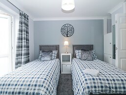 Flat 1A, Big Tree Holiday Flats