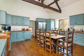 Bank Barn, Wreay