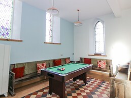 Church Llygad Y Dyffryn