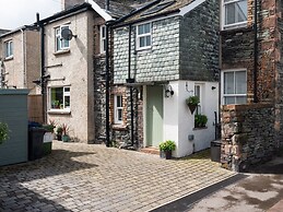 Skyfell House