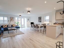 Inishnee House