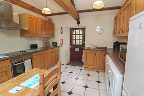 Horseshoe Cottage