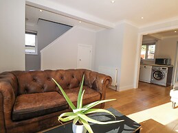 7 Daltons Place