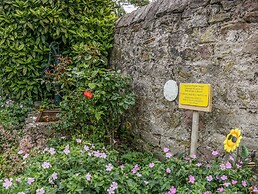 Cockle Bay Cottage