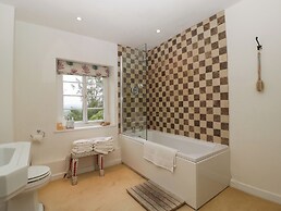 Danby Lodge