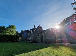 Danby Lodge