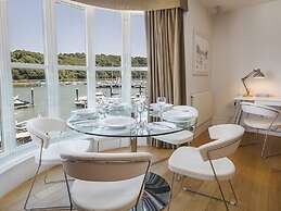 21 Dart Marina