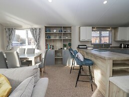 The Three Bears Lodge, Coniston Drive 11