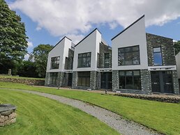12 Blue Hill Park