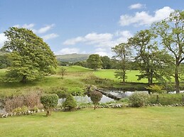 Riverbank At Stepping Stones