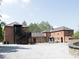 Woodside Cottage