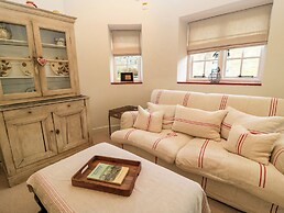 The Elm Coach House
