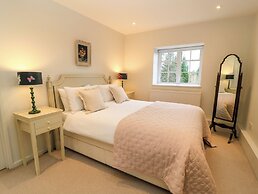 The Elm Coach House