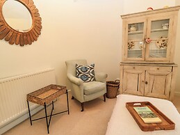The Elm Coach House