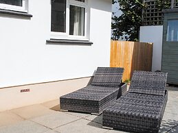 15 Beadon Road