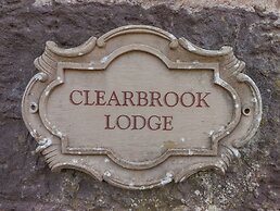 Clearbrook Lodge