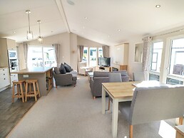 28 Finch