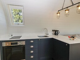 Leadon View Oak