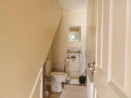 25 Resbury Close