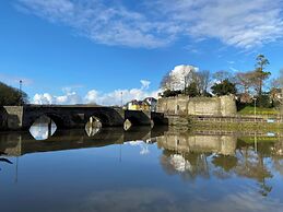 Rushfield