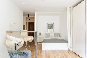 Elegant Studio Apartment in Düsseldorf Ludenberg
