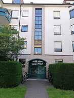Elegant Studio Apartment in Düsseldorf Ludenberg