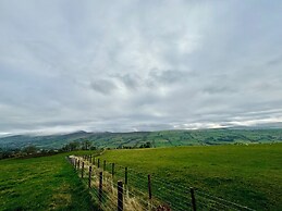 Beudy Pwll Pridd