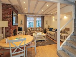 Henrietta Cottage