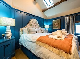 Three Peaks Barn