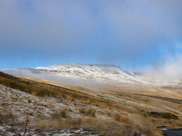 Three Peaks Barn