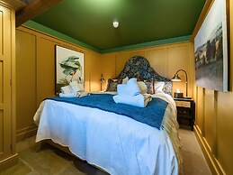 Three Peaks Barn