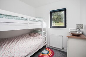 26 Strathtay Lodges