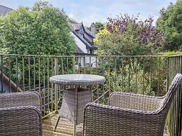 Clematis - Lodge 16