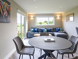 Orchard Lodge