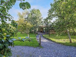 Orchard Lodge