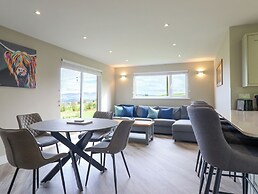 Orchard Lodge
