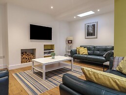 3 Grange Villas