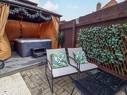 Steam and Stay @ Hoole