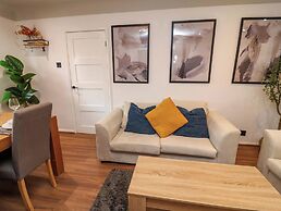 Steam and Stay @ Hoole