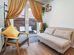 Steam and Stay @ Hoole